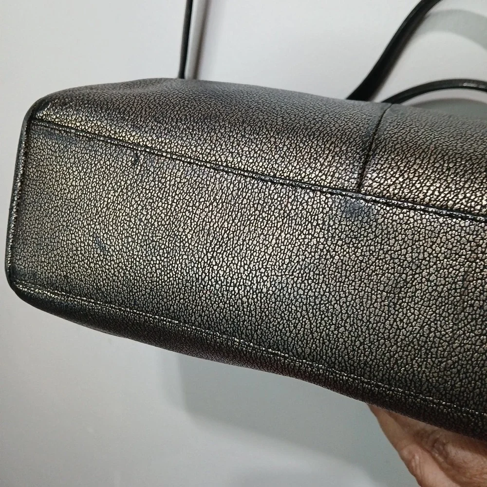 COACH Black And Copper Metallic Pebbled Leather Kelsey Crossbody Bag Purse